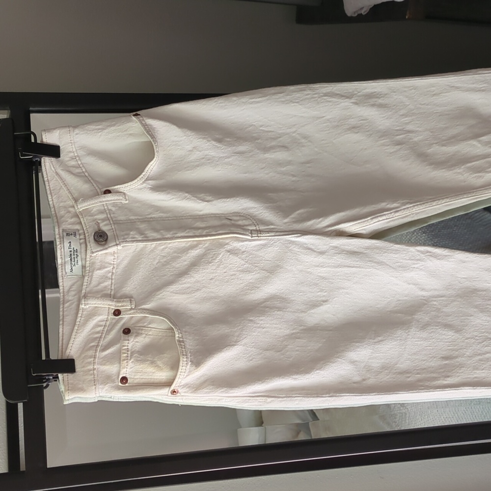 Abercrombie Ankle Straight Ultra High Rise